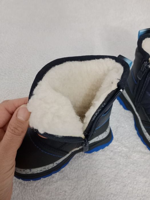Детские зимние ботинки