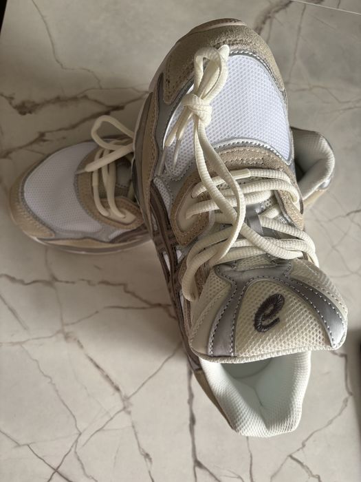 Кроссовки мужчские новые