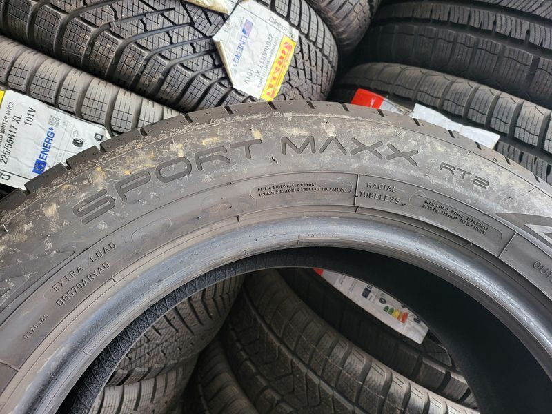 235/60/18 DUNLOP 4бр
