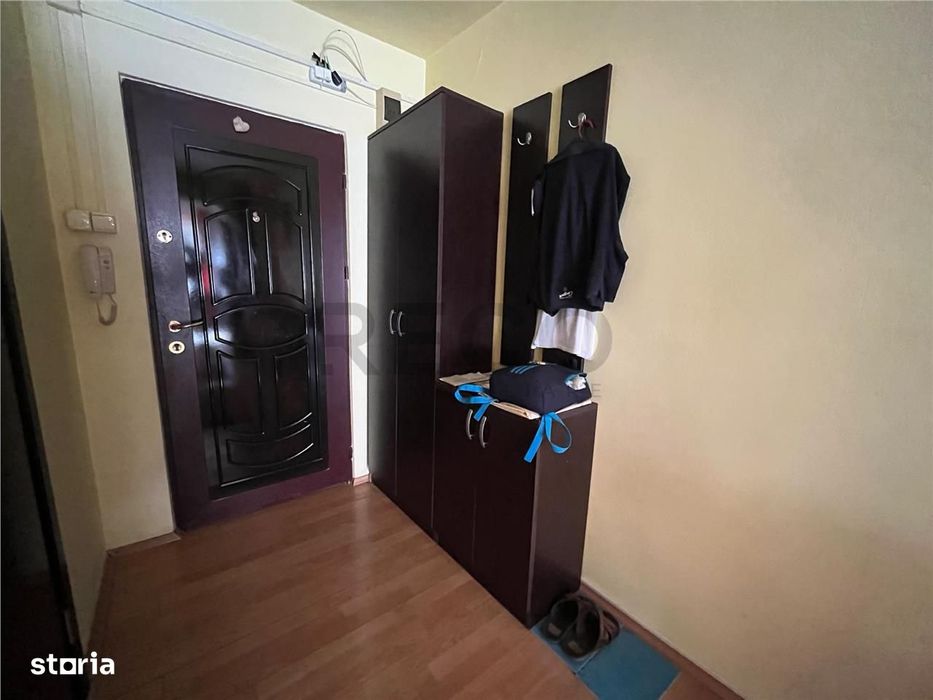 RECO Garsoniera cu lift, 25 mp etaj intermediar, Oradea- Rogerius