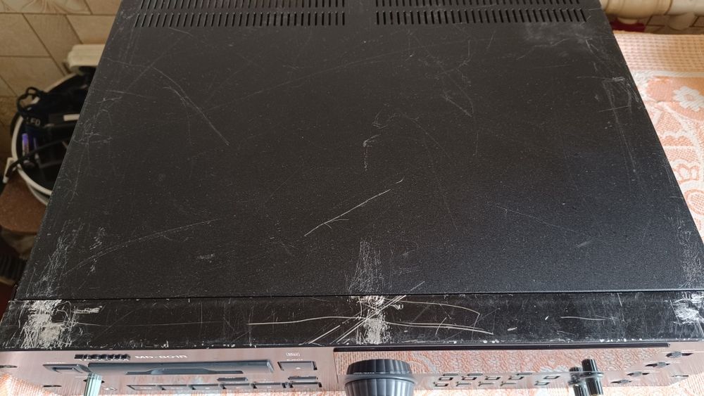 Проигрыватель Tascam MD-801R