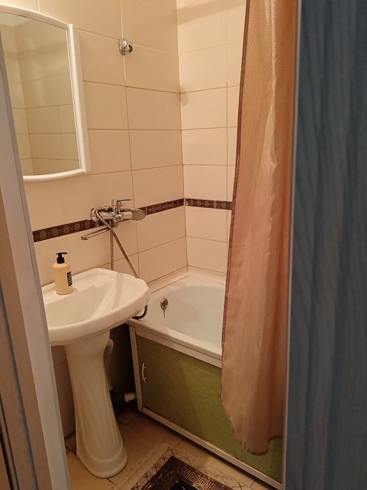 2 комнатная район ЖД вокзал