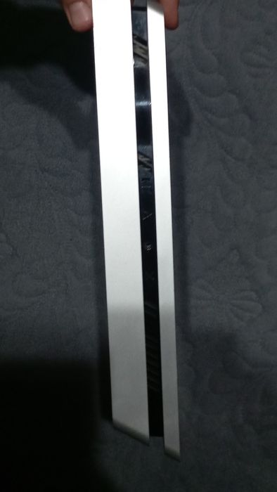 Vând sau schimb cu diverse ps4 slim!