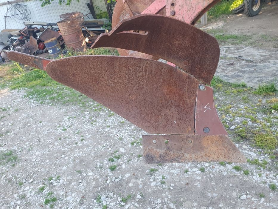 Plug Krone 4 trupite