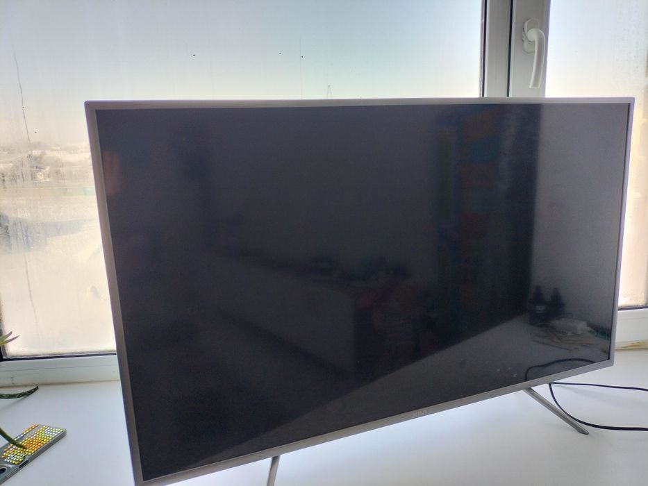 Телевизор для запчасти