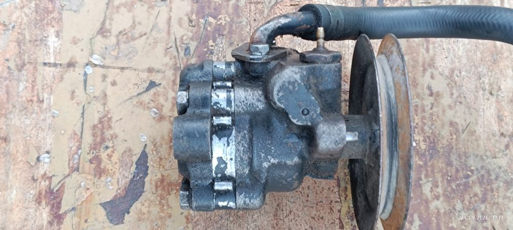 Насос Гура Митсубиси