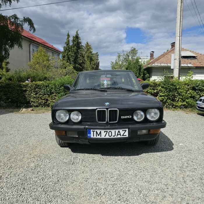 BMW Seria 5 1987 — imagine 3