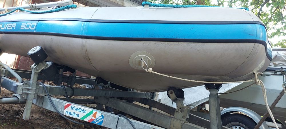 Лодка Quicksilver  300