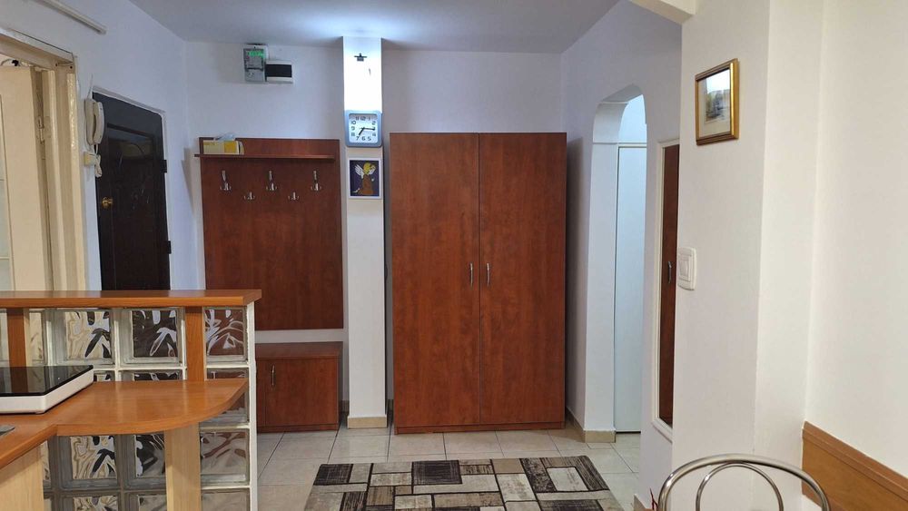 Craiova Sarari  2 decomandate 119000 euro