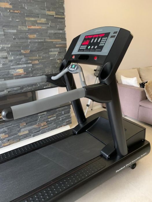 Tecgnogym & Life fitness equipment