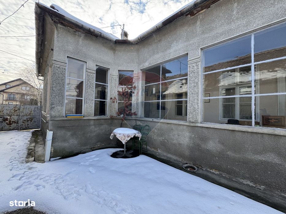 Casă pe str. Avram Iancu în Dumbrăveni