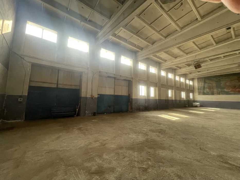 Продам производственное здание  с земельным участком в Петропавловске