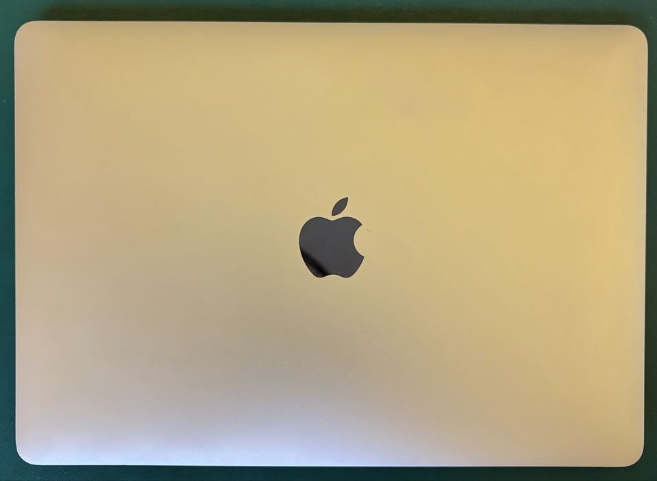 Macbook air 2020