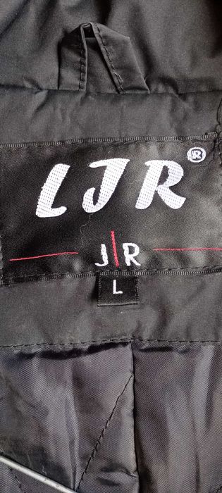 Симпатична дамска канадка N L