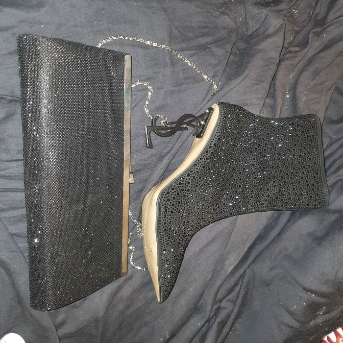 Маркови обувки и чанта