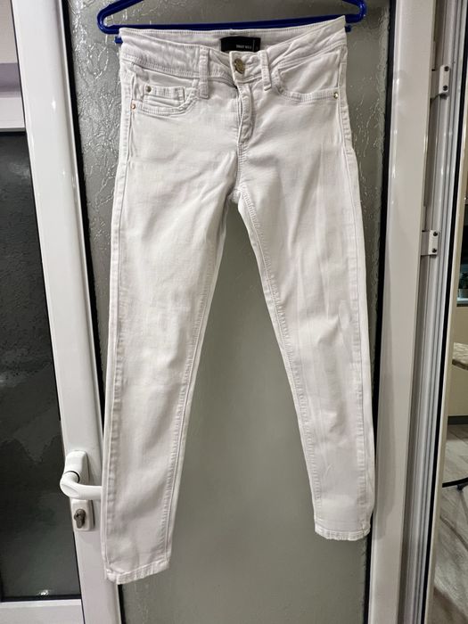 Често бели дънки Tally Weijl размер 36 или 152