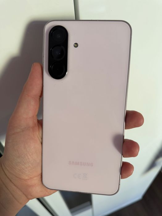 Телефон Самсунг А56