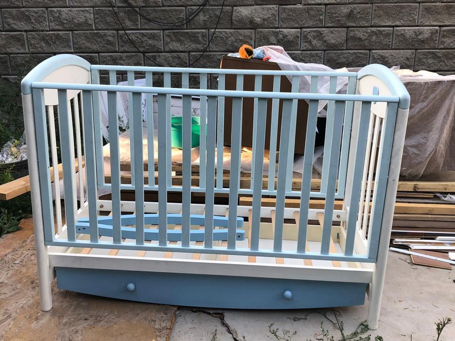 Детский манеж деревянный для младенцев