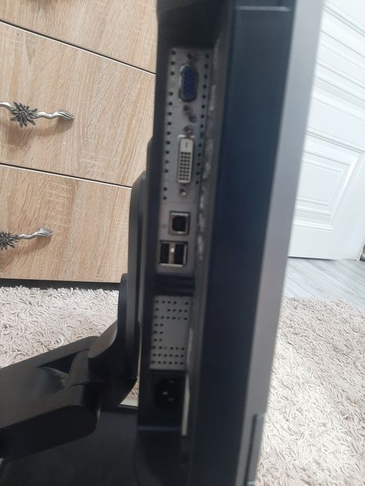 Монитор HP L1950g + кабель питания