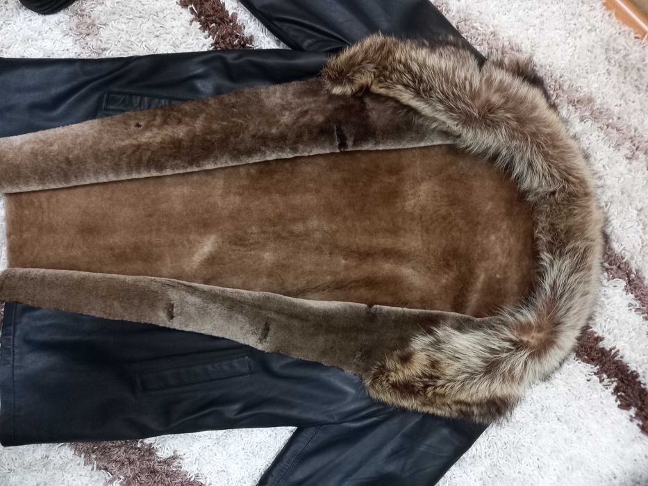 Продам кожаную куртку на меху