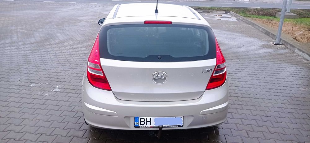 Hyundai i30 1.4 benzină 105cp