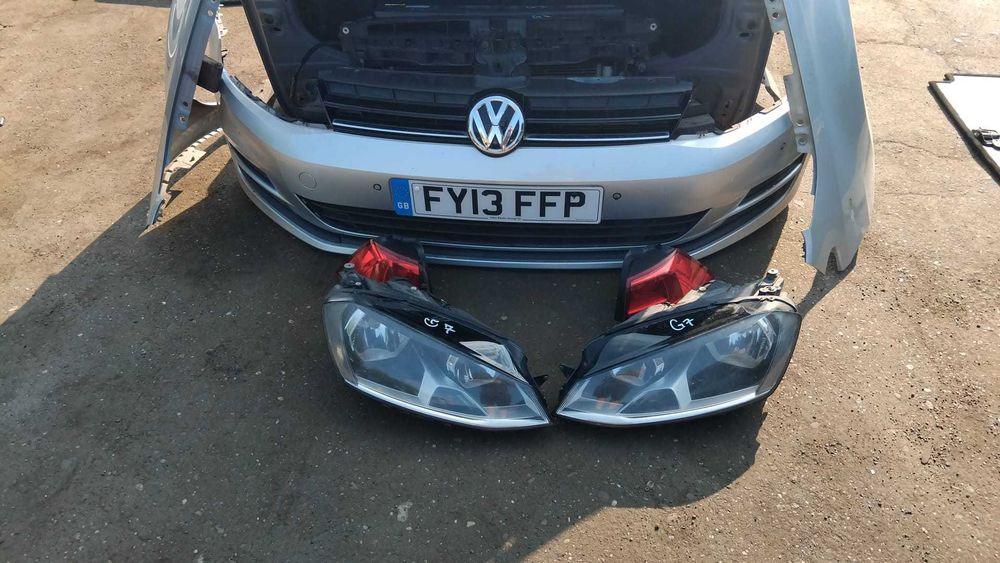 Bara fata Volkswagen Golf 7