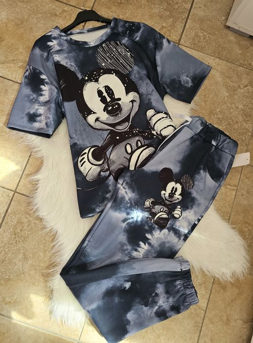 Дамски комплекти