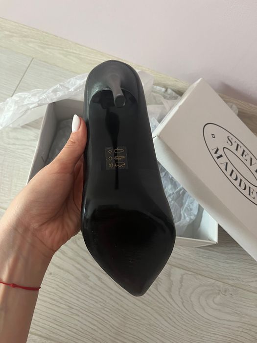 Обувки Естествена Кожа Steve Madden, чисто нови, 40н