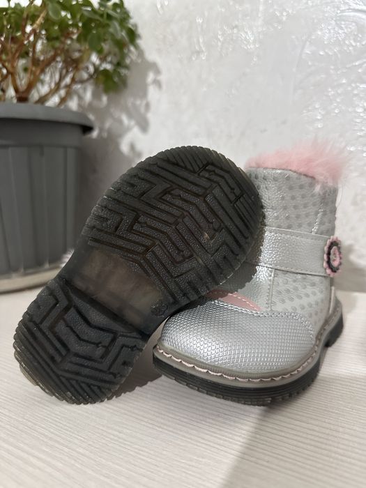 новая детская обувь