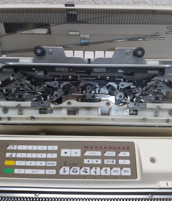 Вязальная машина Brother KH 930