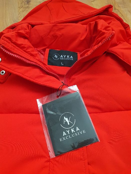 Продам новую куртку