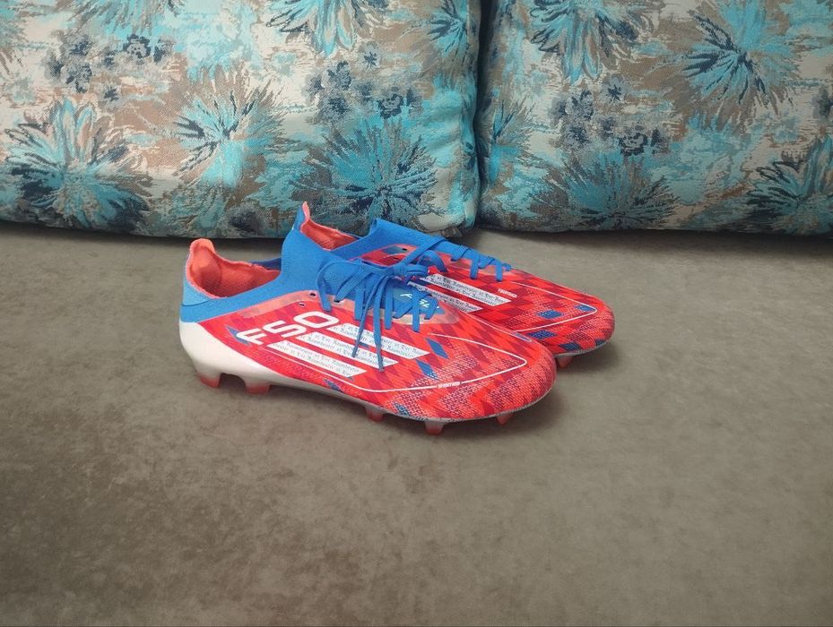 Футбольные бутсы Adidas F50. Размер 41-41.5. Новые