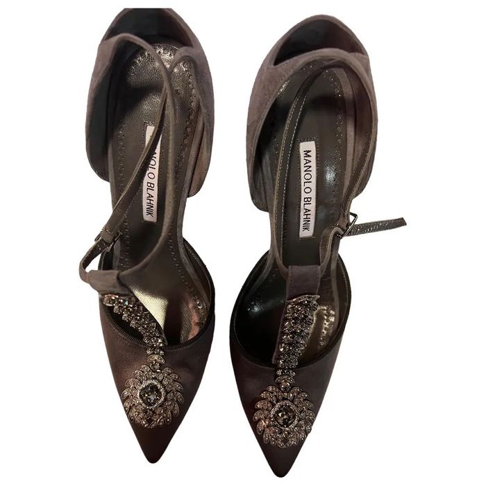 Manolo Blahnik pantofi