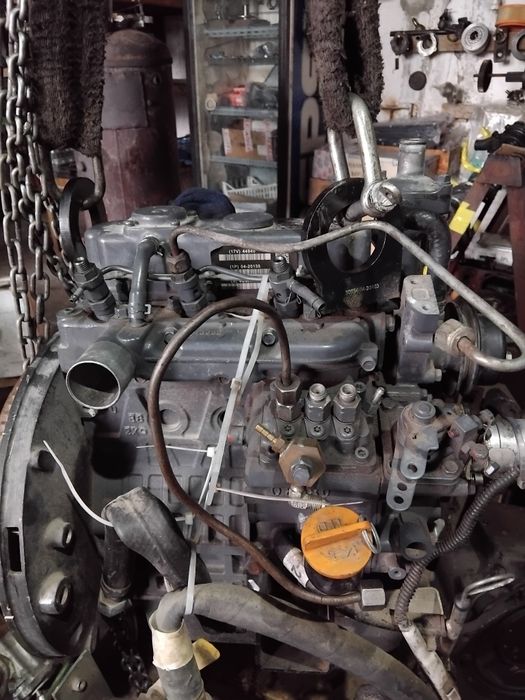 Dezmembrez, vand, motor kubota d 902