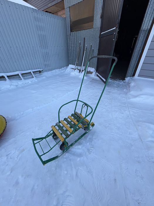 Продам санки на колесах
