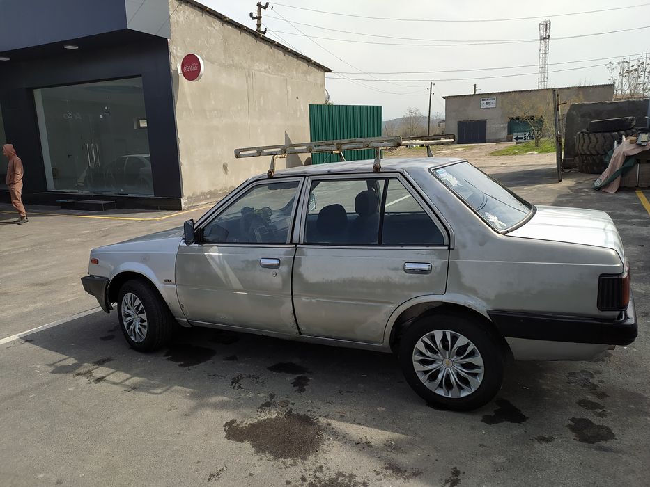 Ниссан сани 1984г