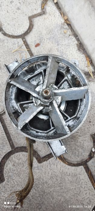 Электродвигатель от стиральной машины