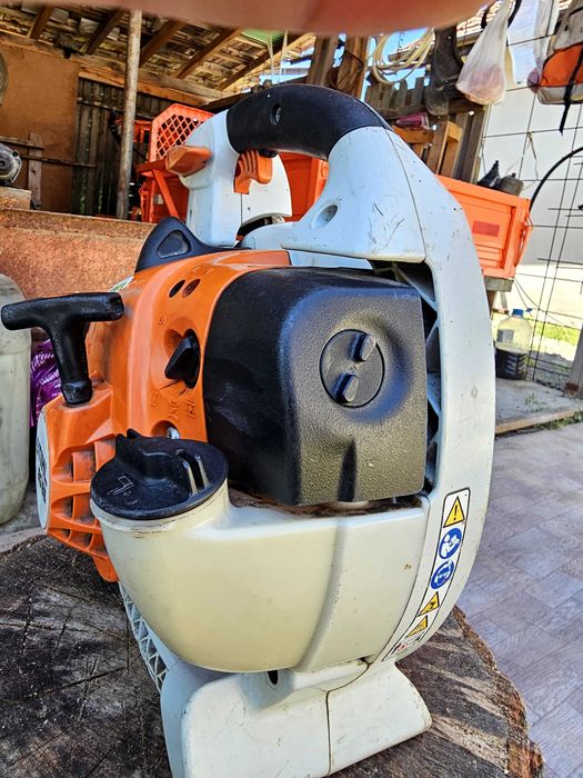 Духалка stihl bg 86с в добро състояние готов за употреба