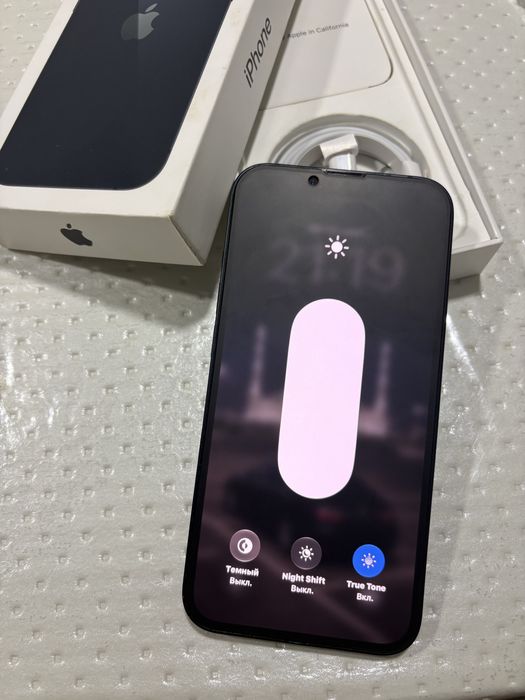 Продам Айфон 13,Apple 13,iPhone 13
