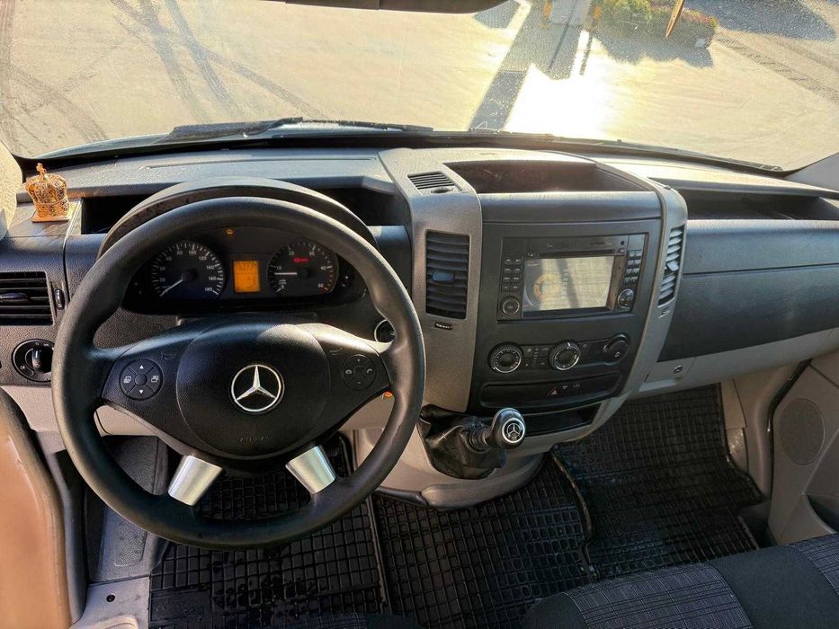MERCEDES Sprinter 419 2013 3.0CDi 190 CP E5 6 trepte Clima Navi, bena 4.60 m cat. B, import Italia Unic Proprietar