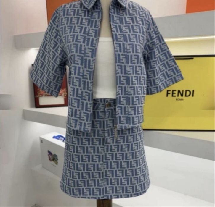 Сет Fendi