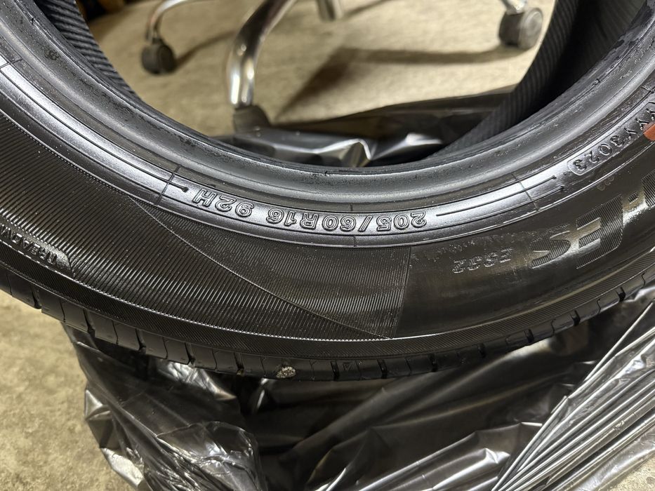 Продам резину yokohama