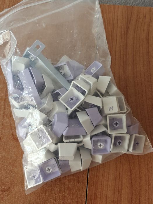 Switch-uri AS RED+Keycaps Negre/albe