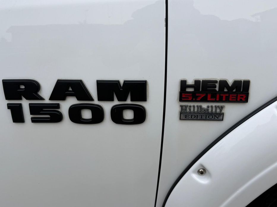 Dodge ram 1500 , 5.7hemi hillbilly autoutilitara