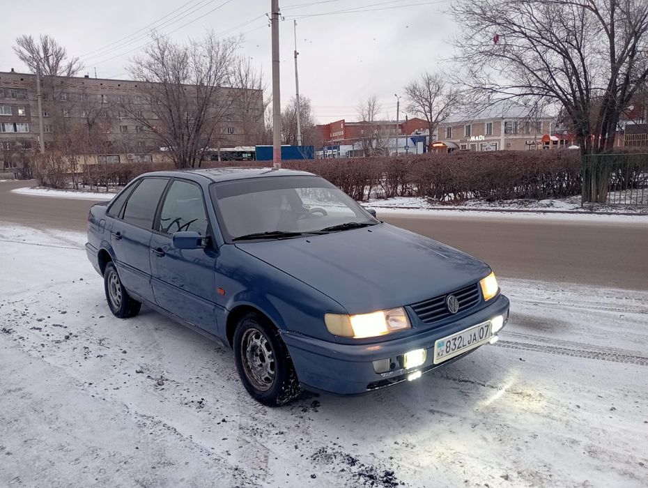 Автомобиль пассат седан