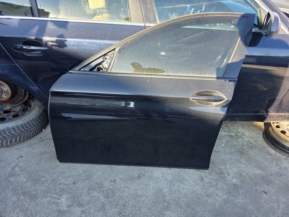 Portiera Stanga  fata BMW F10 cod culoare 485