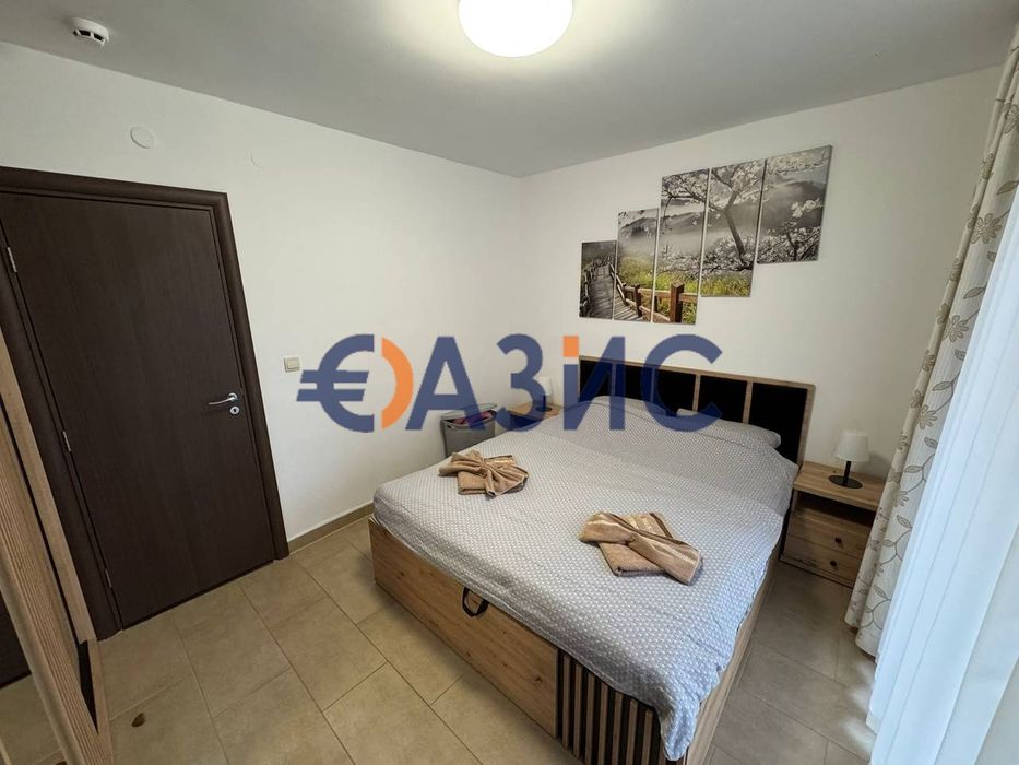 Продава се Тристаен апартамент в к.к. Слънчев бряг - 75 кв.м за 802 €/кв.м - Снимка #12