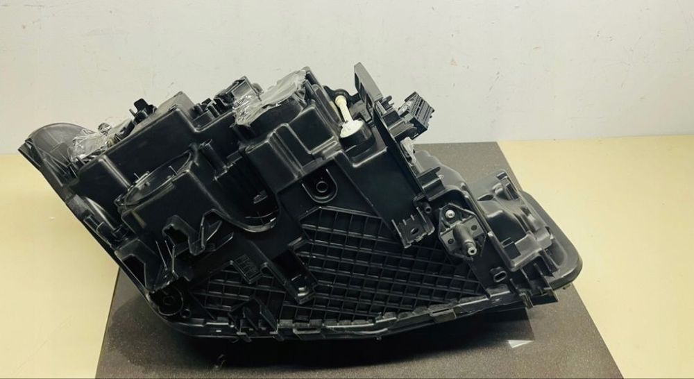 far stanga dreapta bmw seria 5 g30 g31 lci facelift full adaptive led