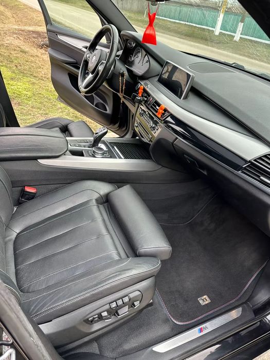 Bmw x5 40d 2018 7 locuri