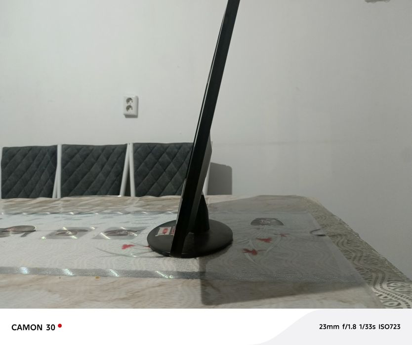 МОНИТОР Acer в нормальном состоянии